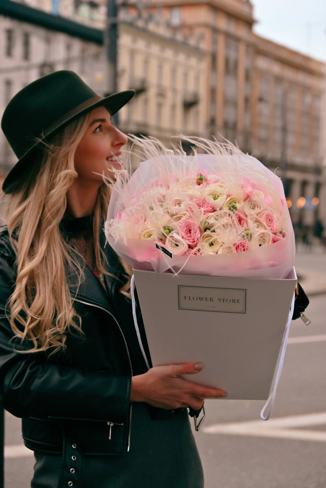 Bukiet z Jaskrów i Róży Pink Ohara - Image 3